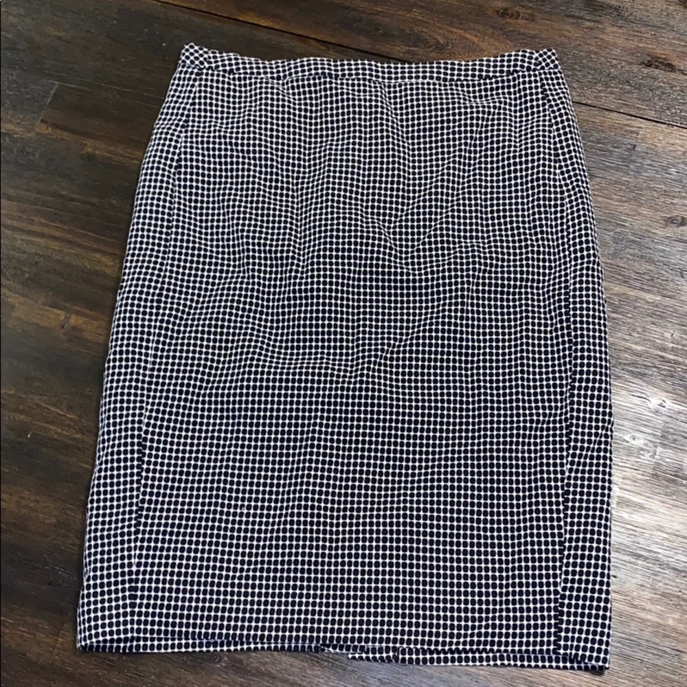 Merona black and white pencil skirt size 12
